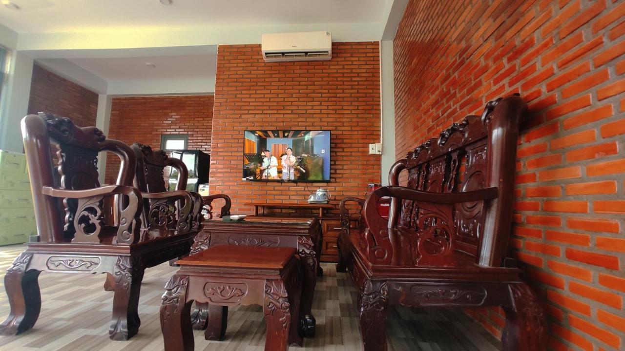 Homestay Dat Viet カッティエン エクステリア 写真
